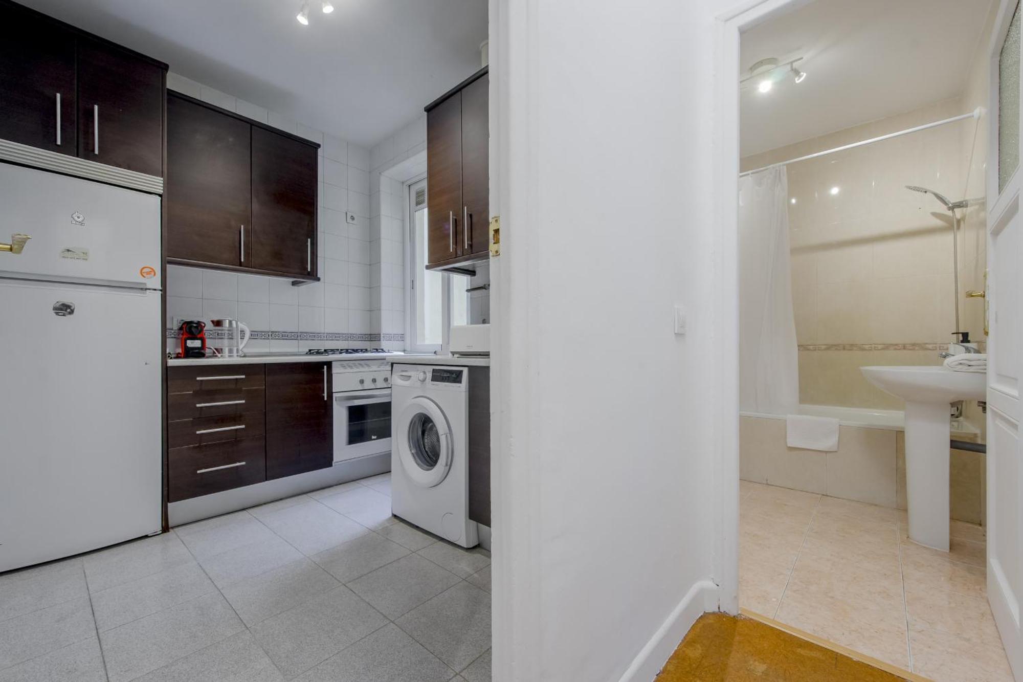 Classic Apt 7Pax En La Latina-Centro De Madrid Exterior photo
